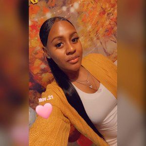 Meet your Posher, Kiana